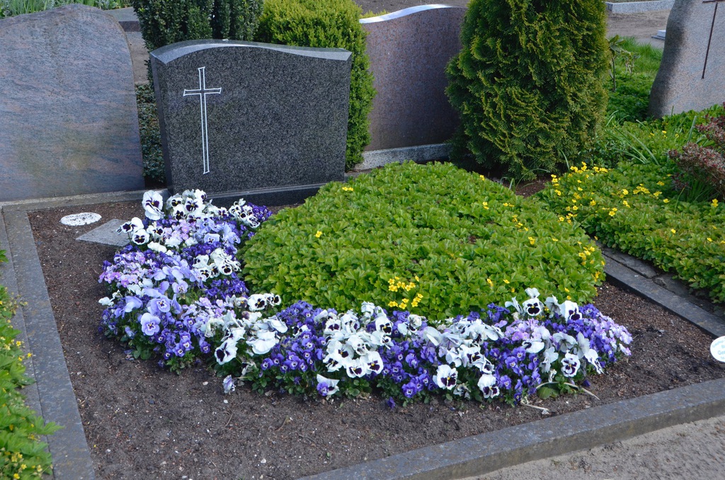 Blumen Gertzmann Grabpflege